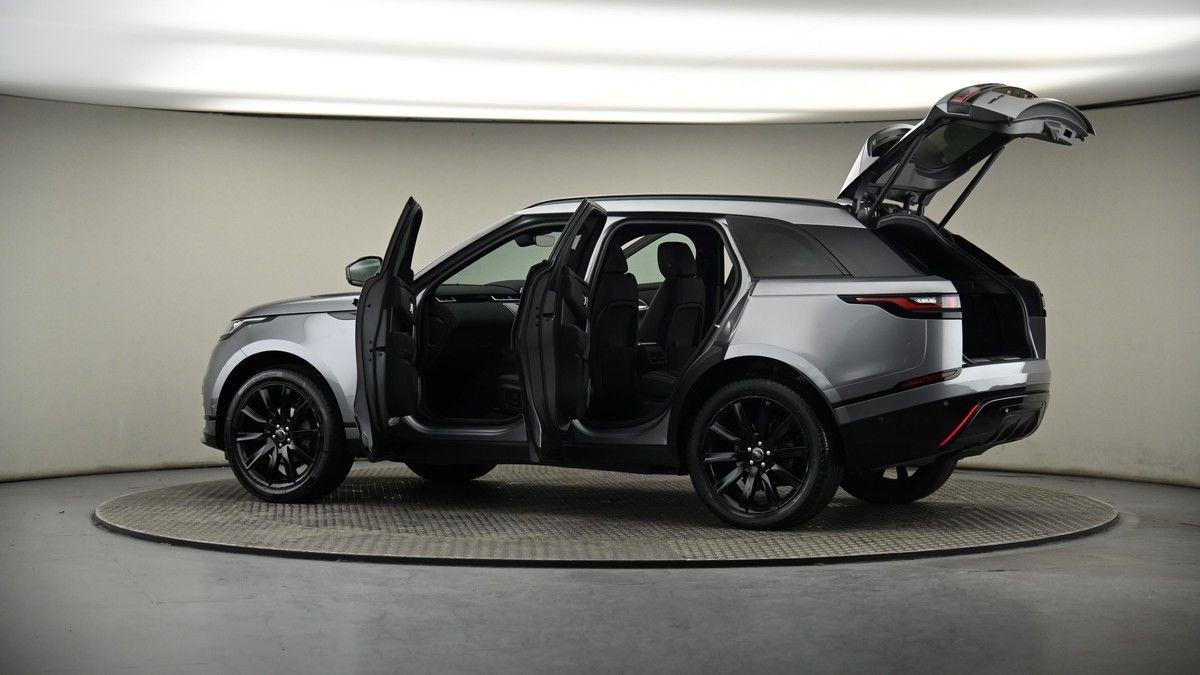 More views of Land Rover Range Rover Velar