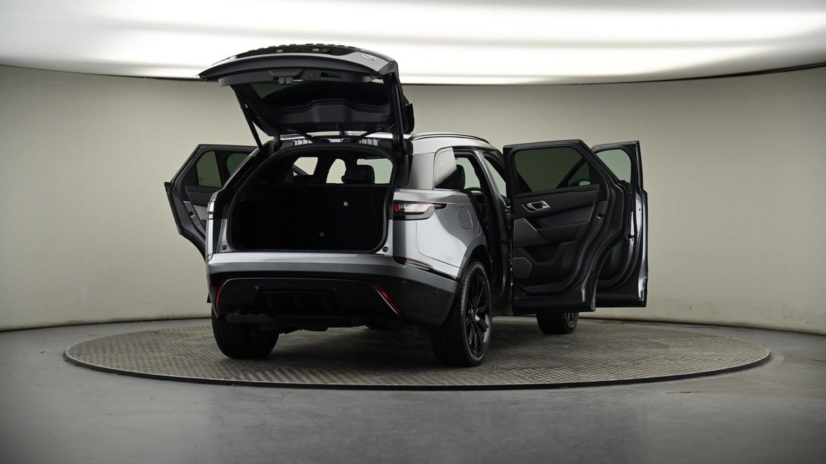 More views of Land Rover Range Rover Velar