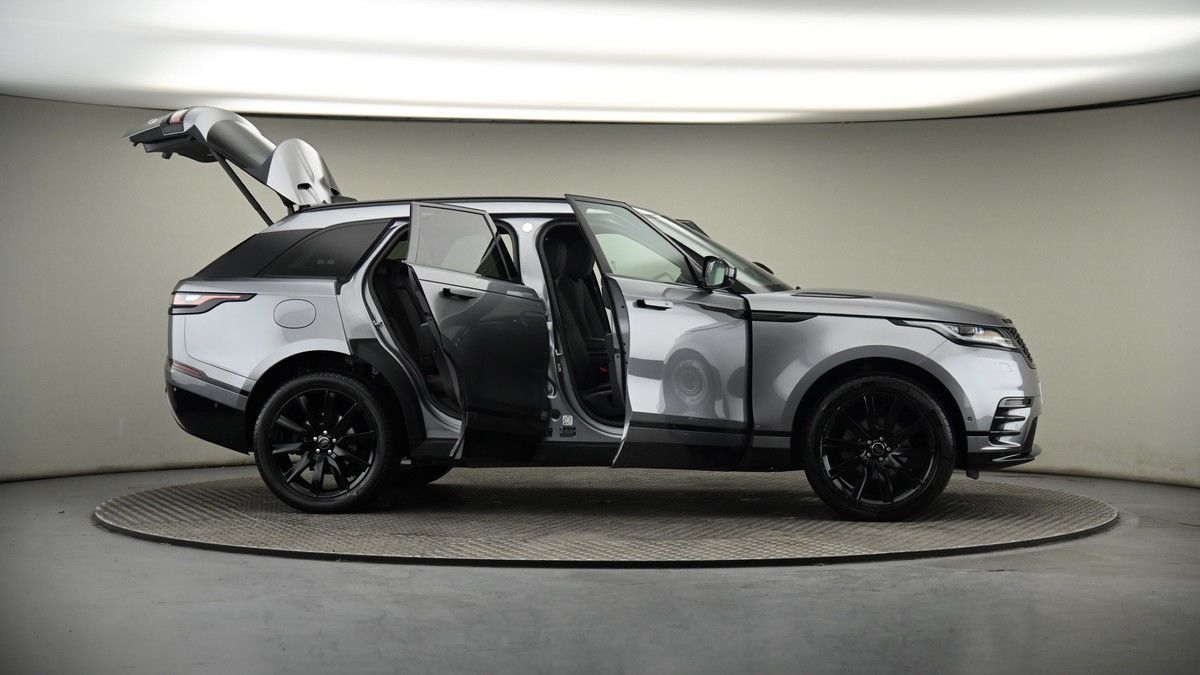 More views of Land Rover Range Rover Velar