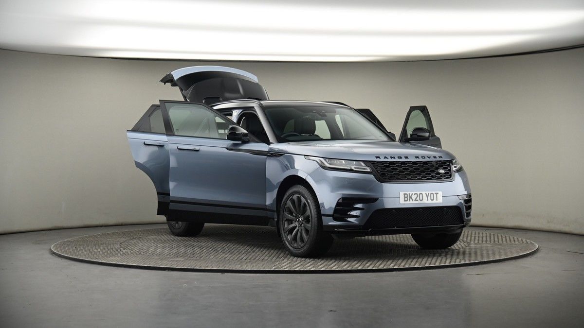 More views of Land Rover Range Rover Velar