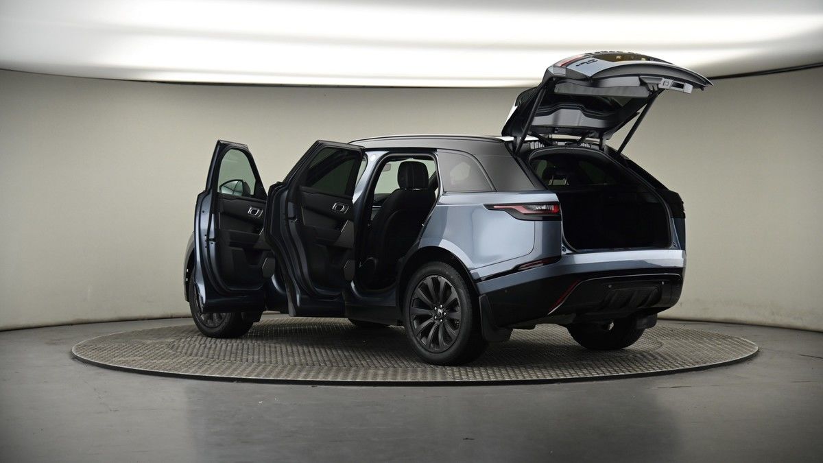 More views of Land Rover Range Rover Velar