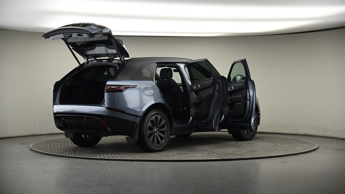 More views of Land Rover Range Rover Velar