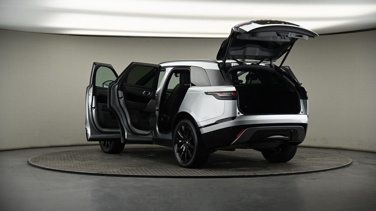 Land Rover Range Rover Velar Image 8