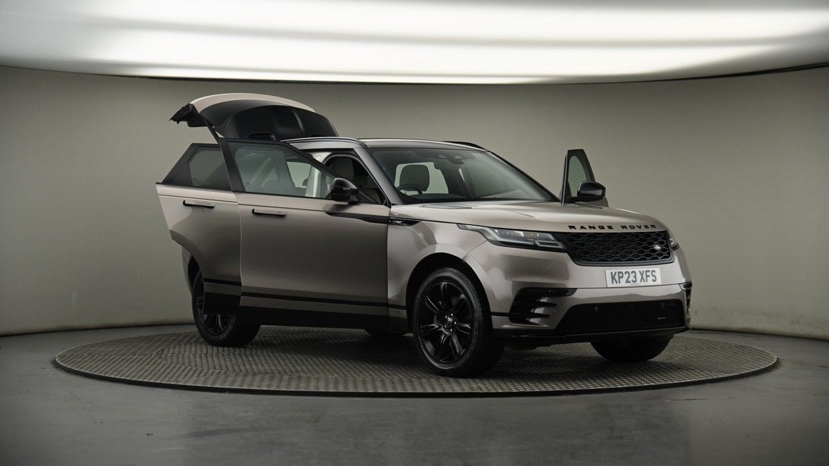 More views of Land Rover Range Rover Velar