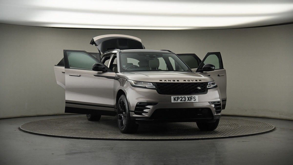 More views of Land Rover Range Rover Velar