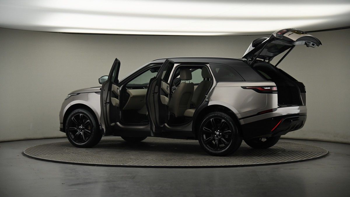 More views of Land Rover Range Rover Velar