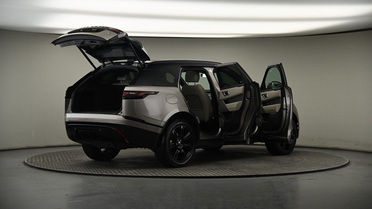 More views of Land Rover Range Rover Velar