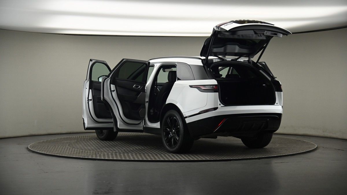 Land Rover Range Rover Velar Image 8