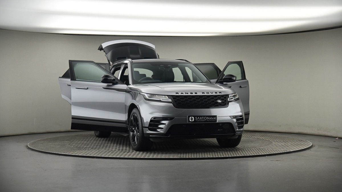 More views of Land Rover Range Rover Velar