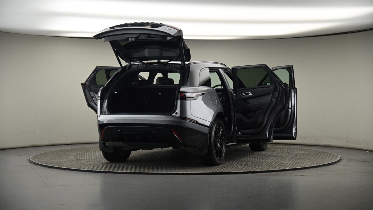 More views of Land Rover Range Rover Velar