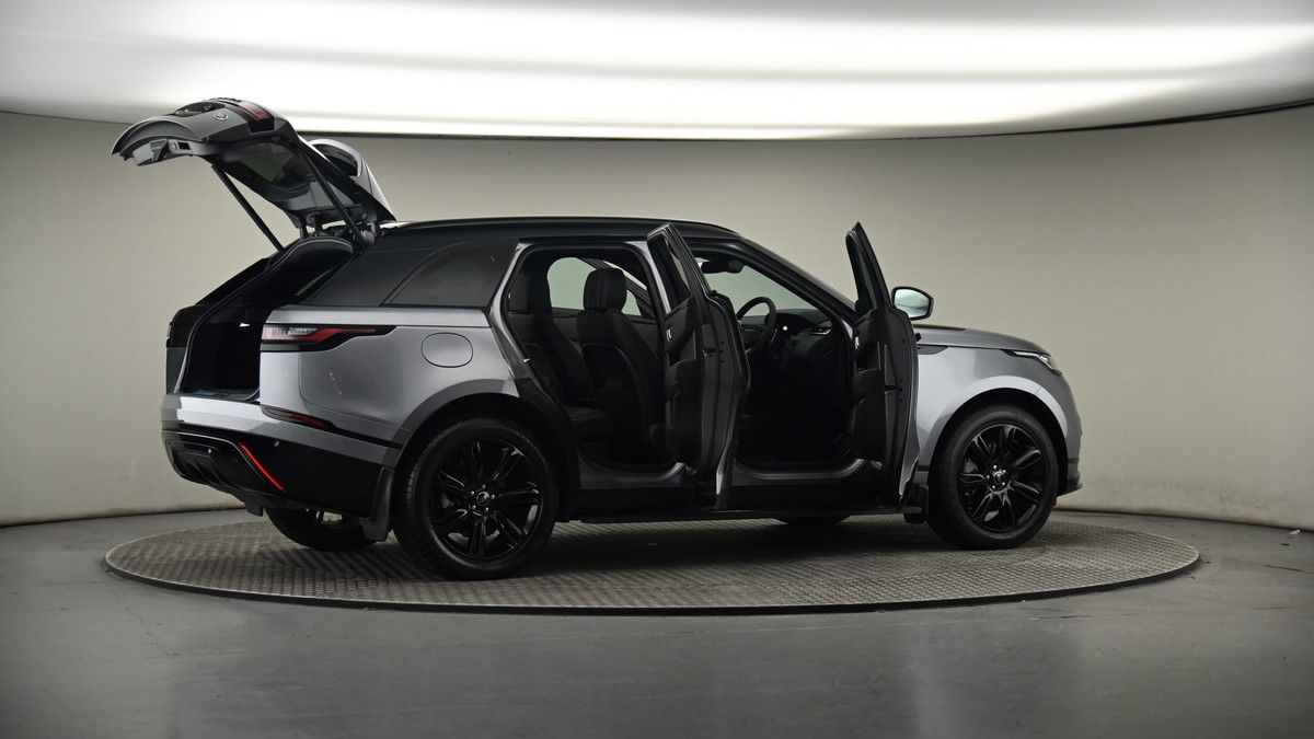 More views of Land Rover Range Rover Velar