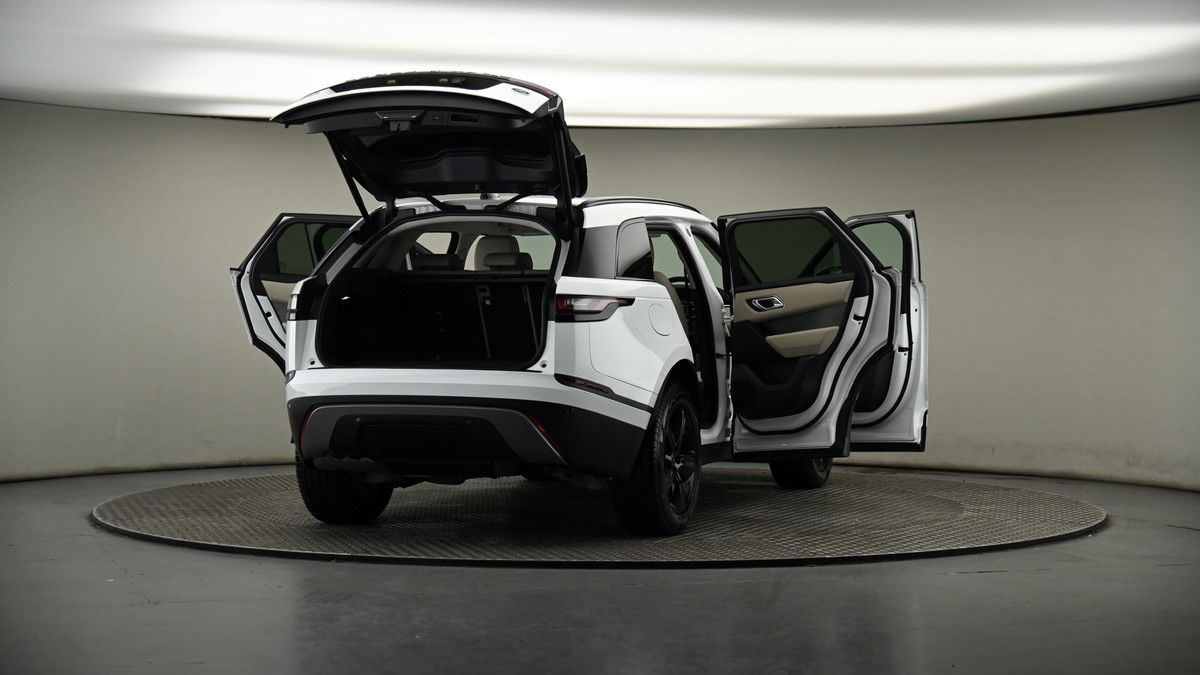 More views of Land Rover Range Rover Velar