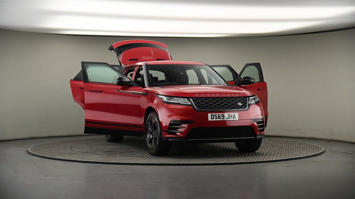 More views of Land Rover Range Rover Velar