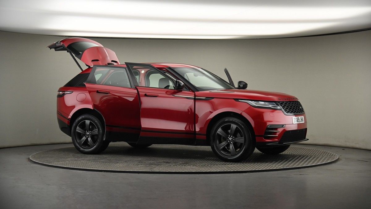 More views of Land Rover Range Rover Velar