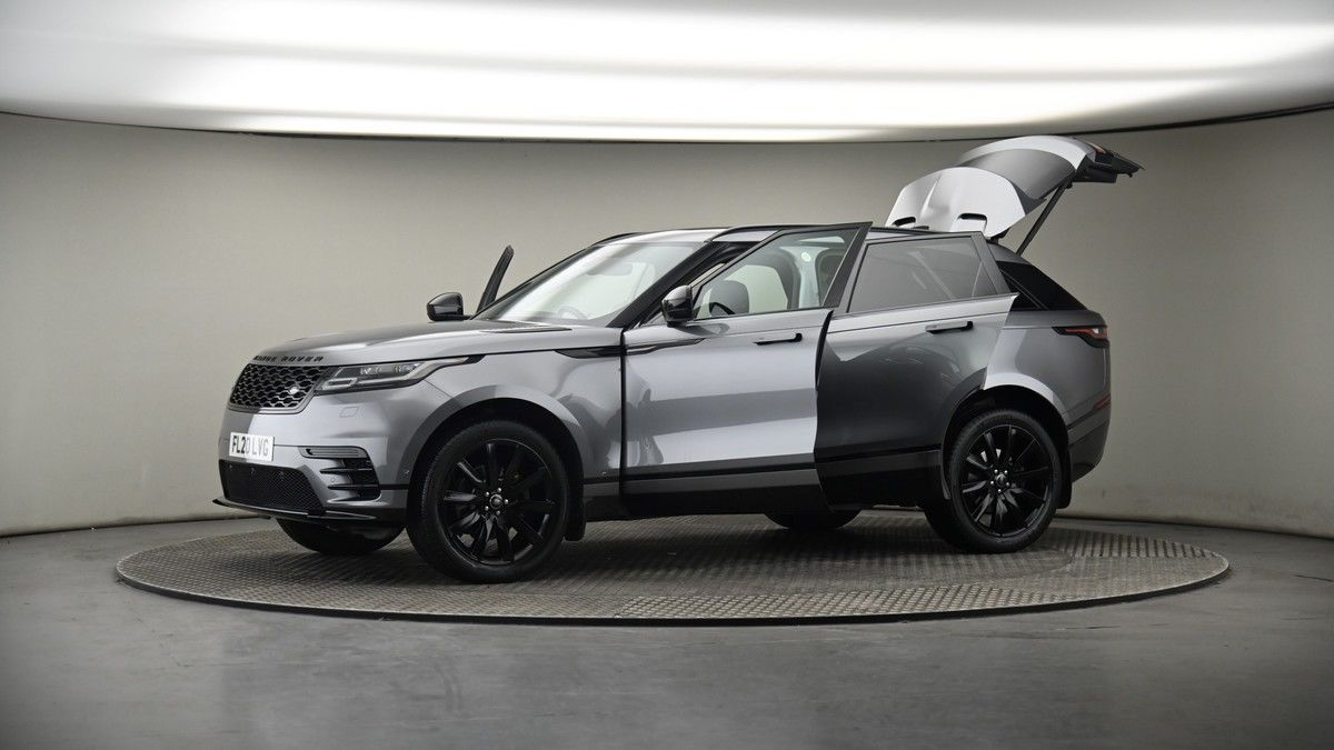 More views of Land Rover Range Rover Velar