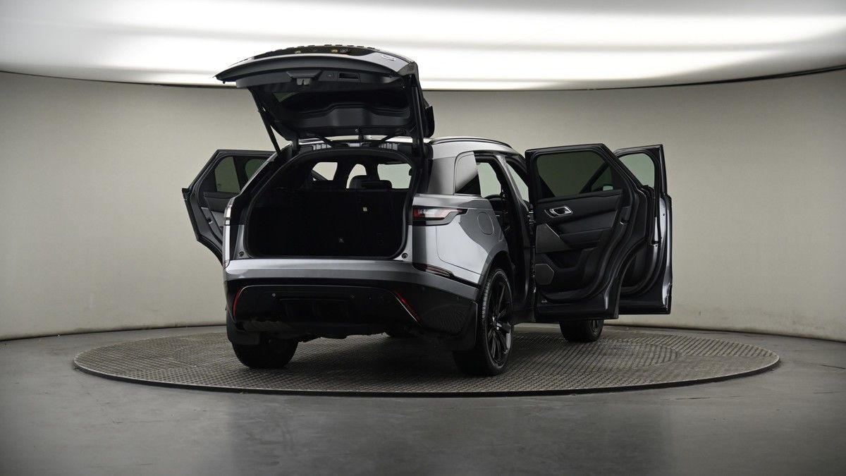 More views of Land Rover Range Rover Velar