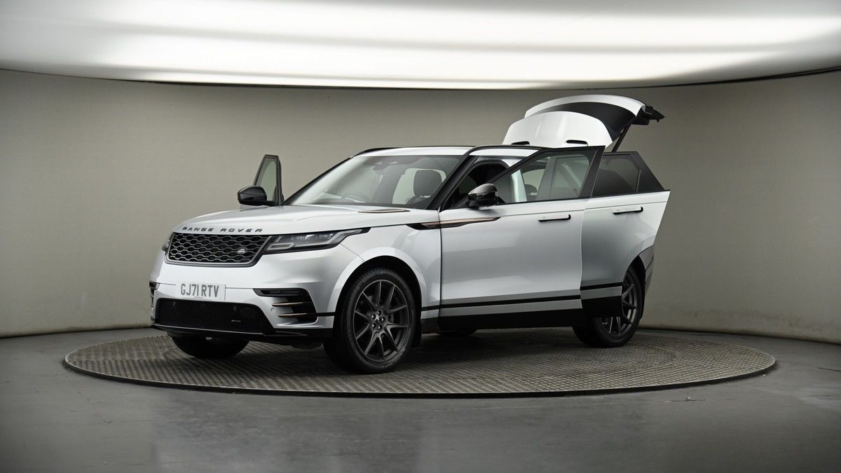 More views of Land Rover Range Rover Velar