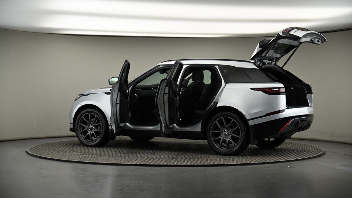 More views of Land Rover Range Rover Velar