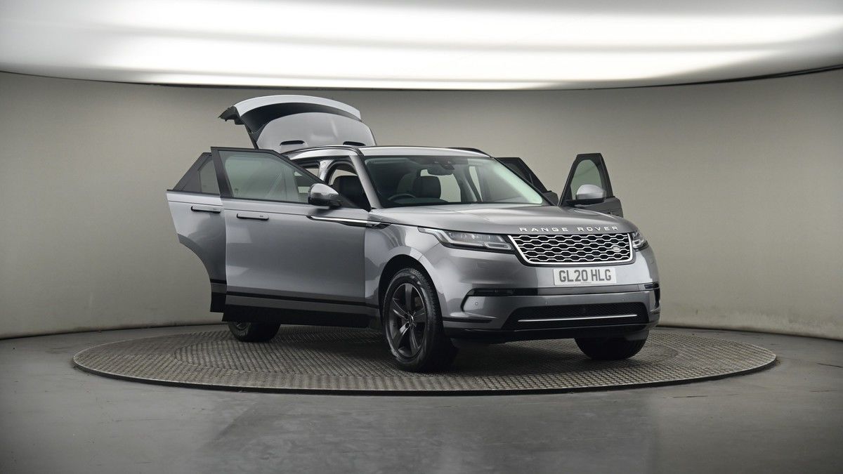 More views of Land Rover Range Rover Velar