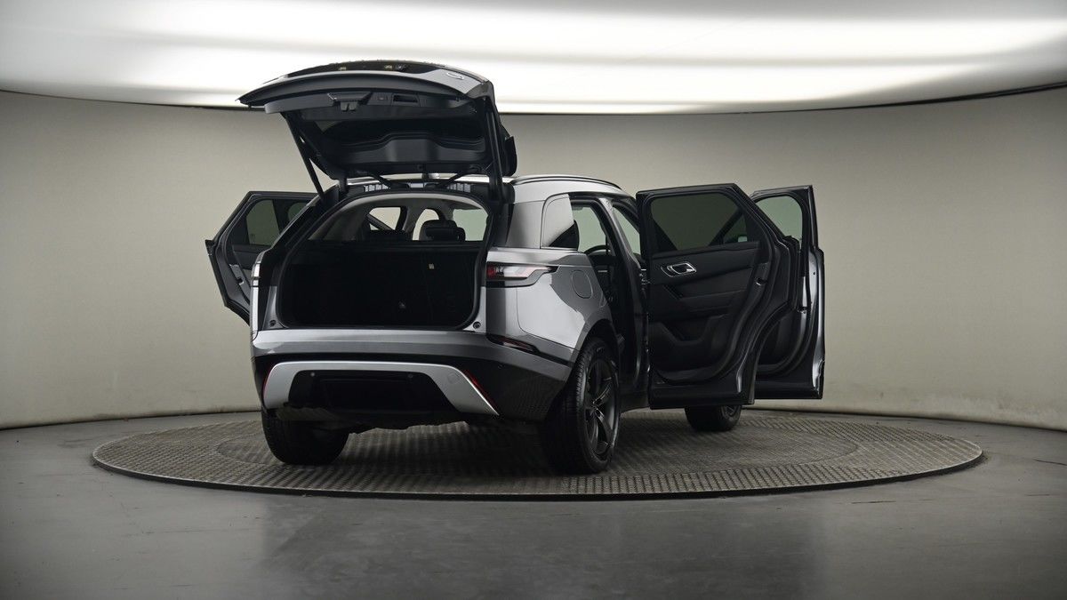 More views of Land Rover Range Rover Velar