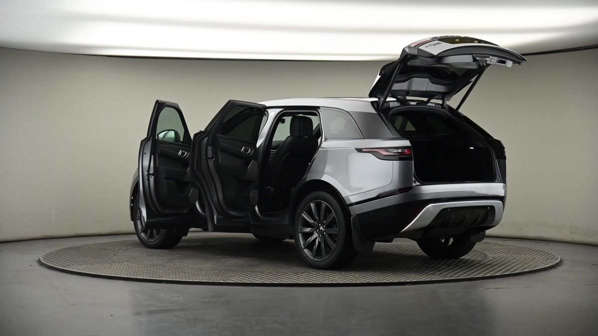 More views of Land Rover Range Rover Velar