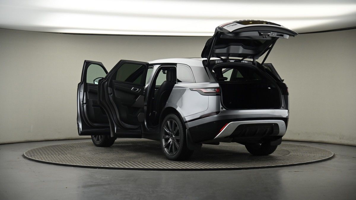 Land Rover Range Rover Velar Image 8