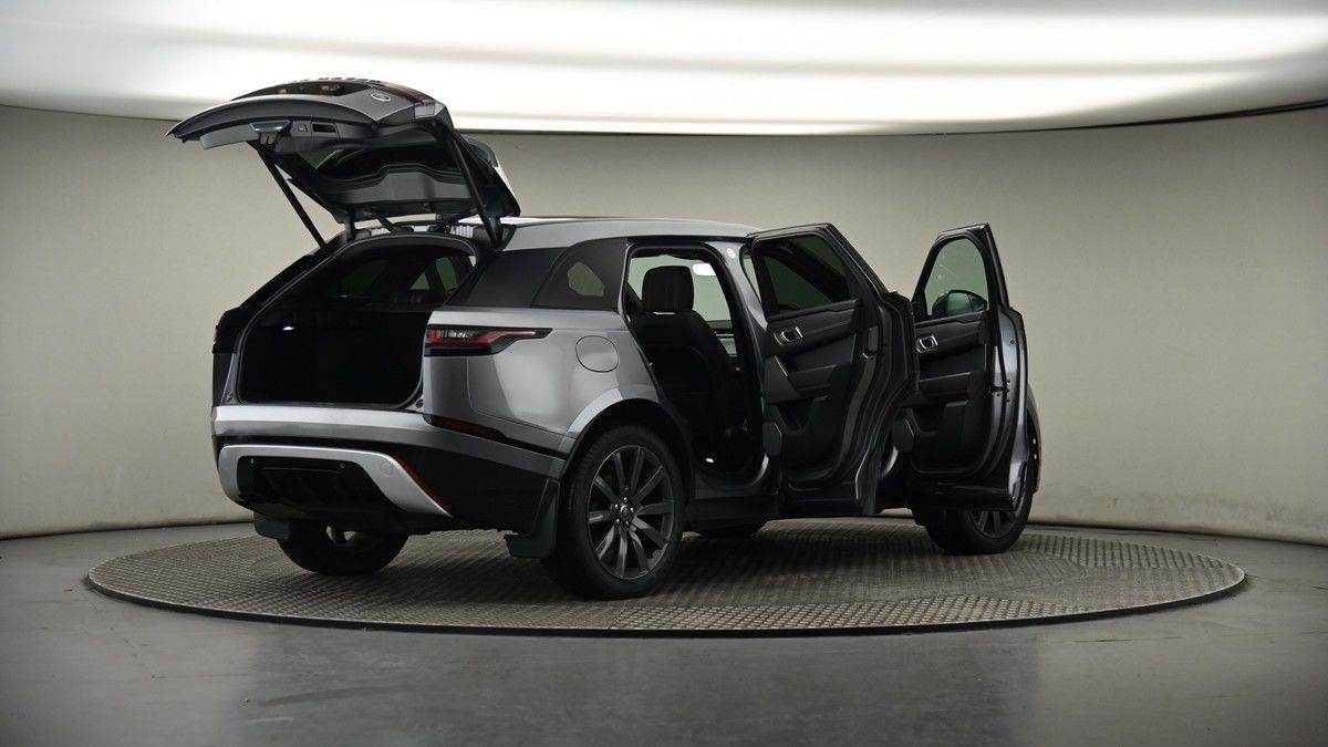 More views of Land Rover Range Rover Velar