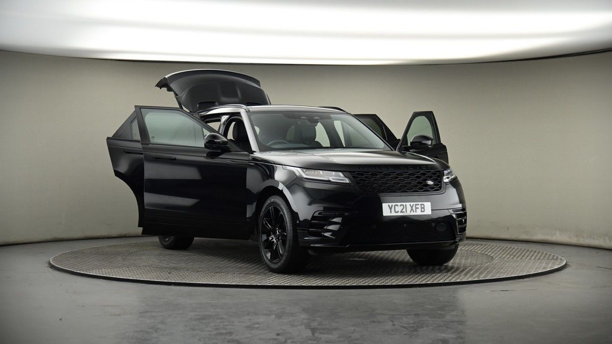 More views of Land Rover Range Rover Velar