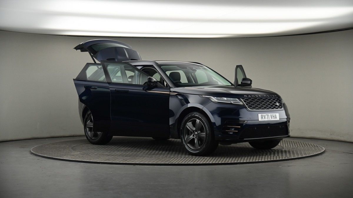 More views of Land Rover Range Rover Velar