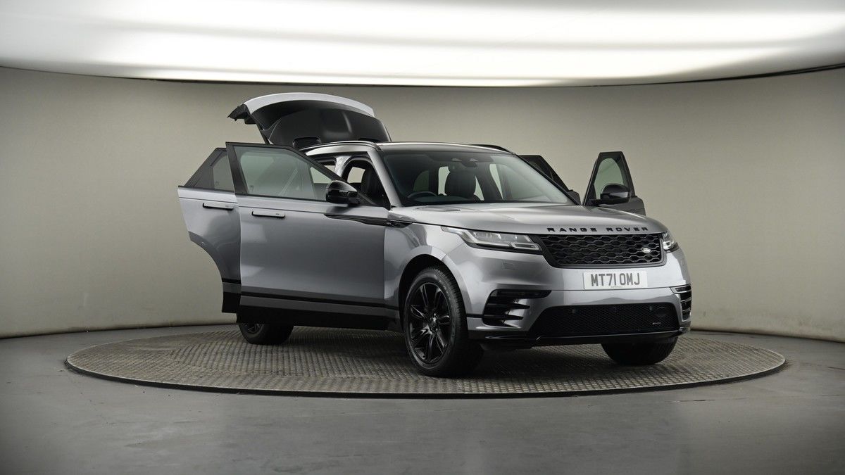 More views of Land Rover Range Rover Velar