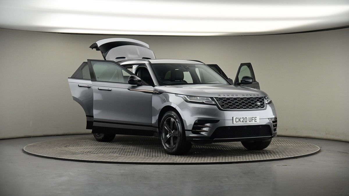 More views of Land Rover Range Rover Velar