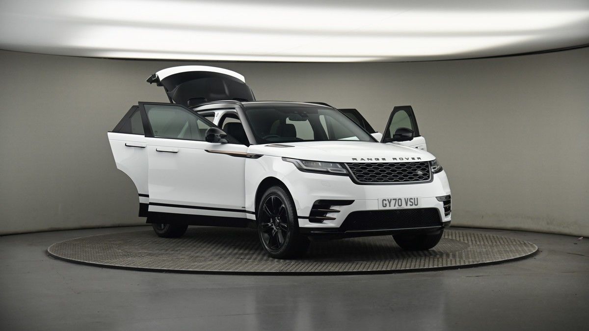 More views of Land Rover Range Rover Velar