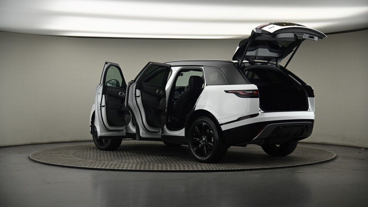 More views of Land Rover Range Rover Velar