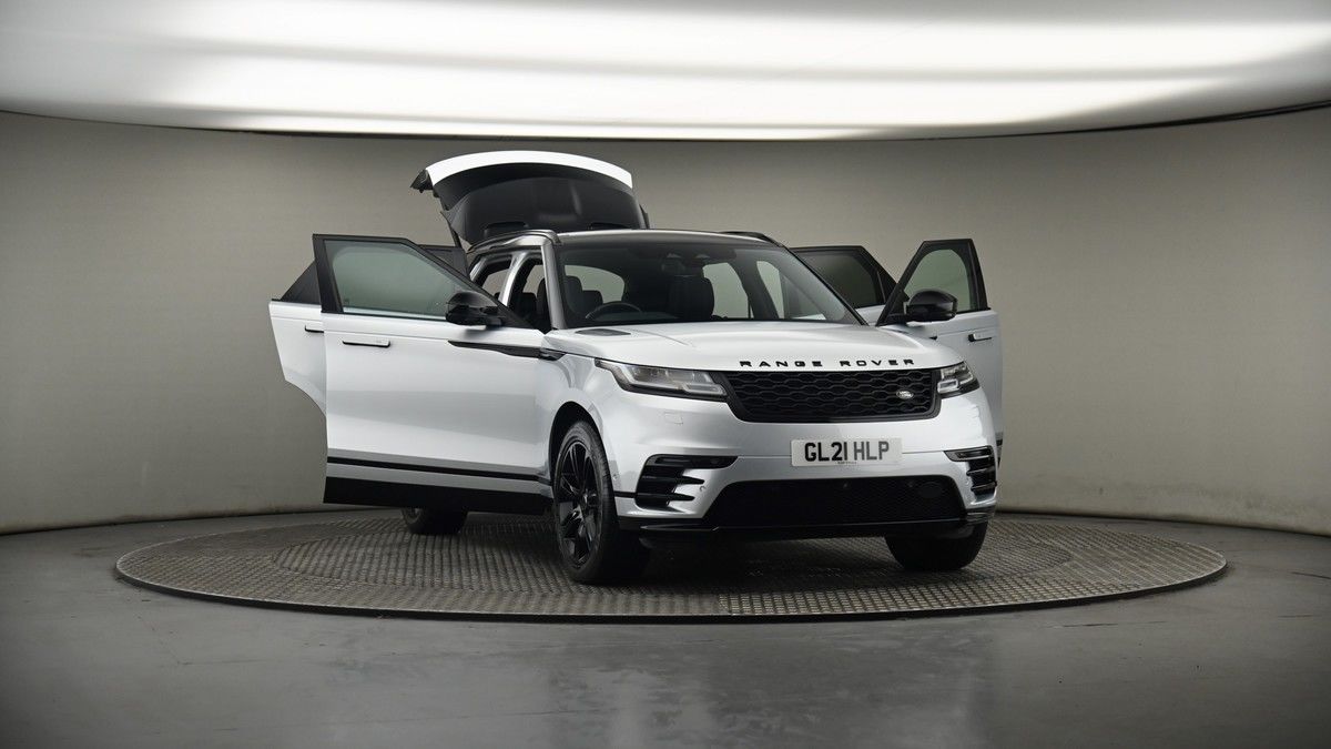 More views of Land Rover Range Rover Velar