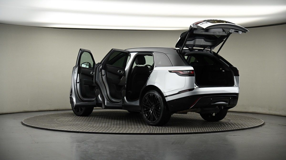 More views of Land Rover Range Rover Velar