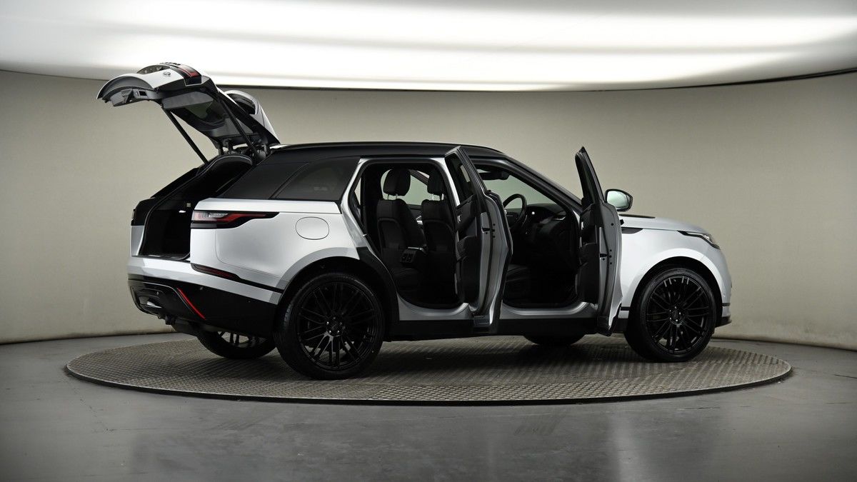 More views of Land Rover Range Rover Velar