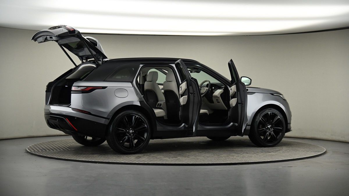 More views of Land Rover Range Rover Velar