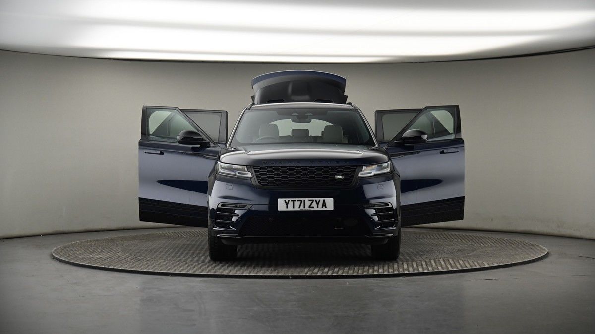 More views of Land Rover Range Rover Velar