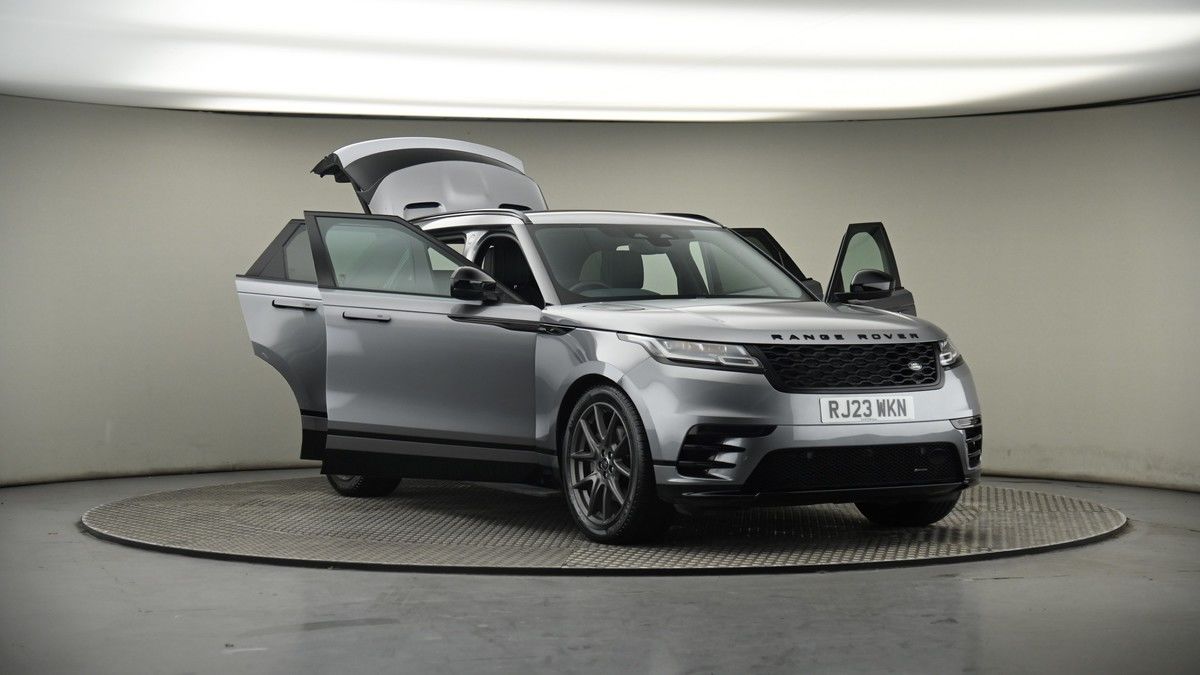 More views of Land Rover Range Rover Velar