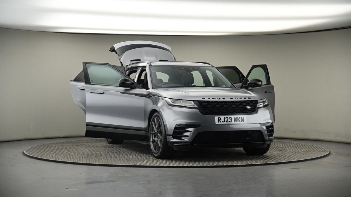 More views of Land Rover Range Rover Velar