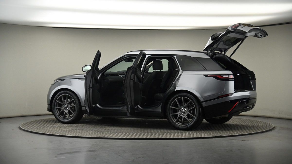 More views of Land Rover Range Rover Velar