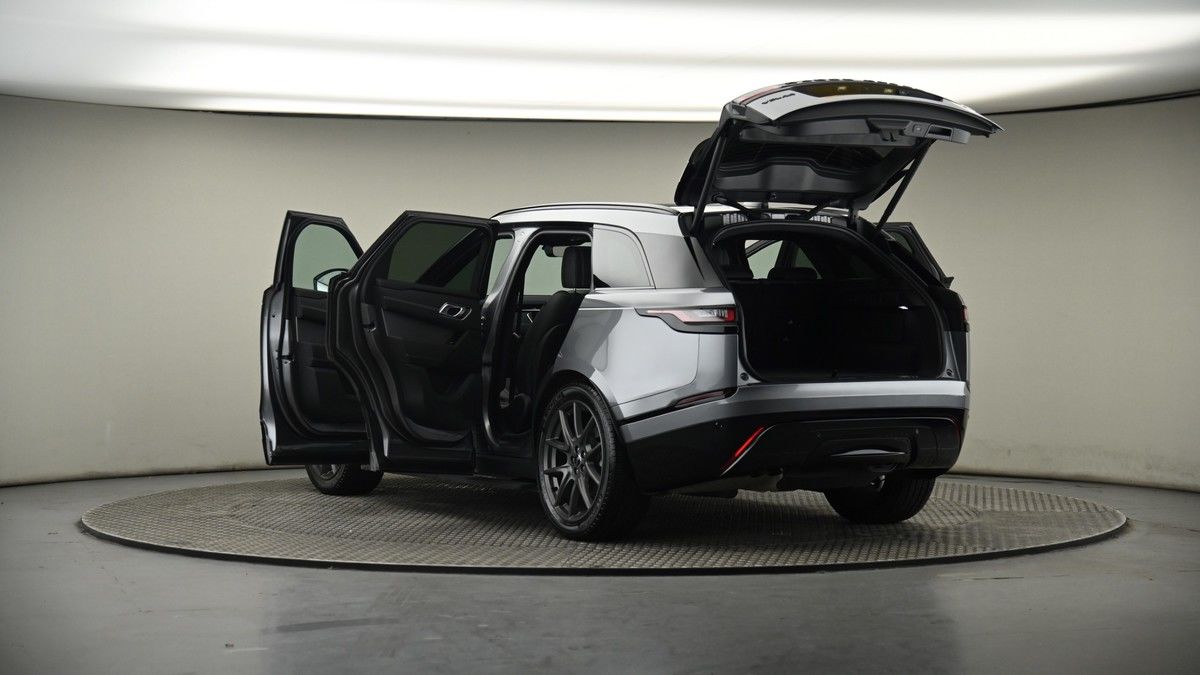 Land Rover Range Rover Velar Image 8