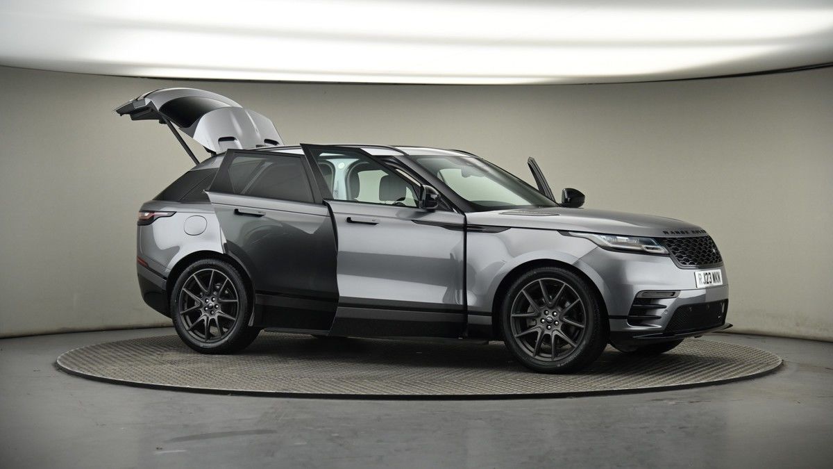 More views of Land Rover Range Rover Velar