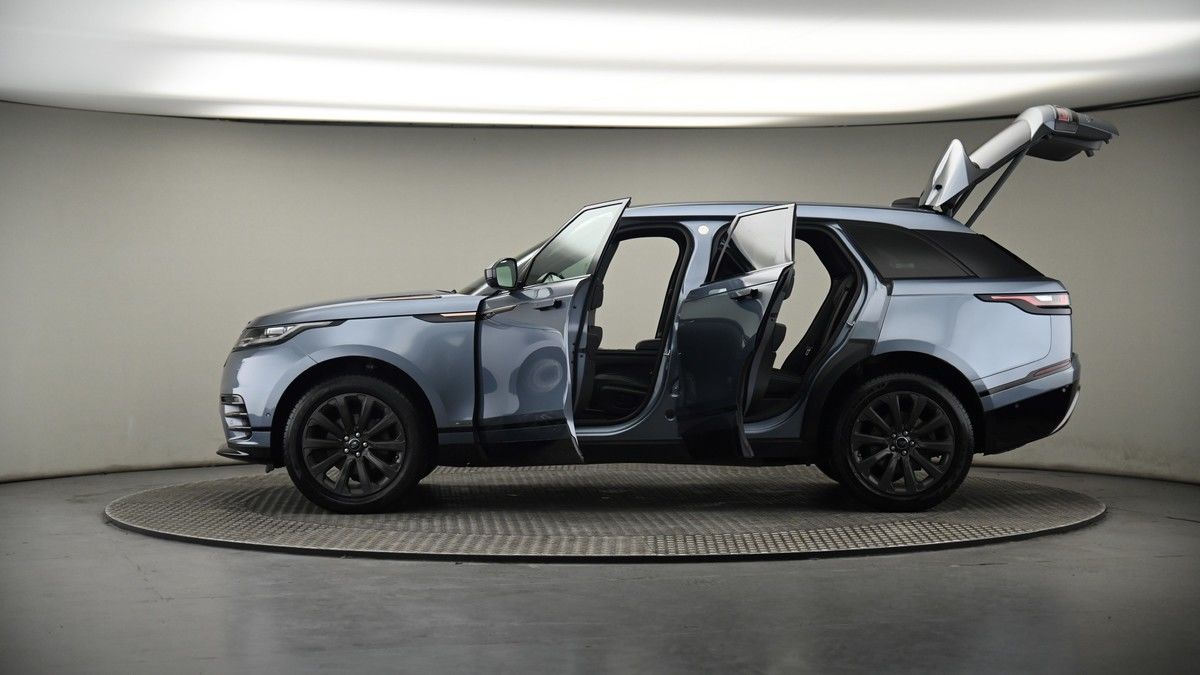 More views of Land Rover Range Rover Velar