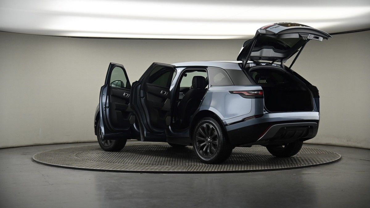 More views of Land Rover Range Rover Velar