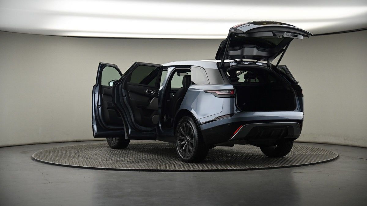 More views of Land Rover Range Rover Velar