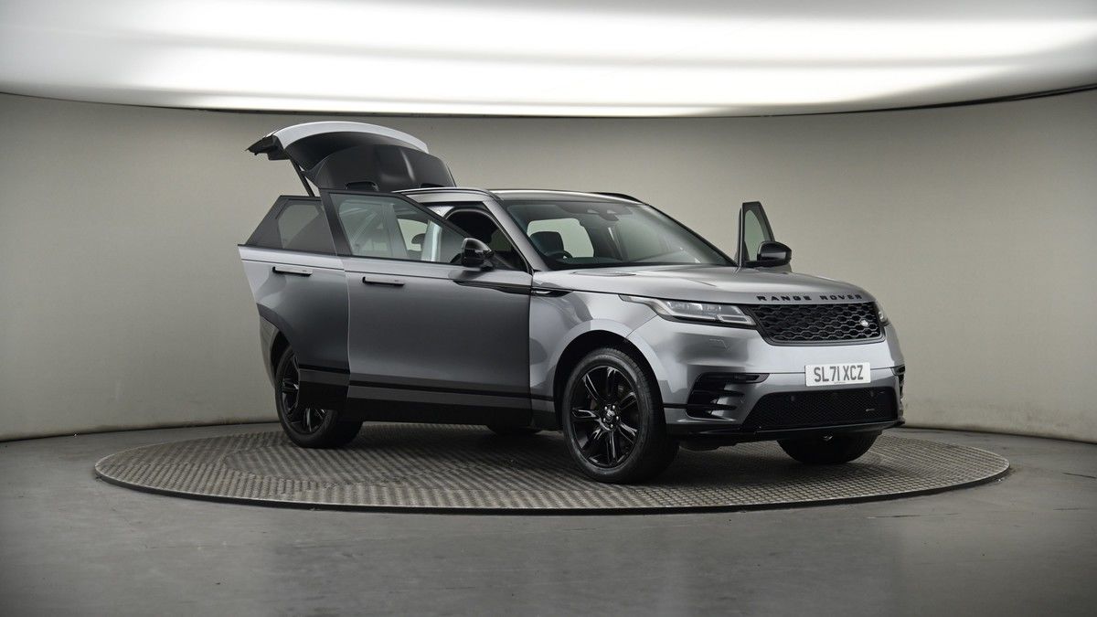 More views of Land Rover Range Rover Velar