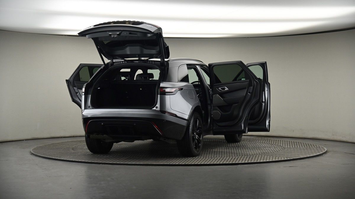 More views of Land Rover Range Rover Velar