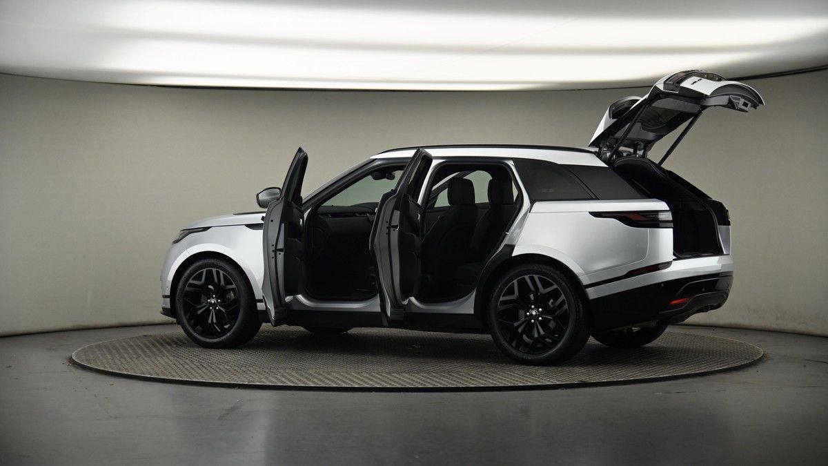 More views of Land Rover Range Rover Velar