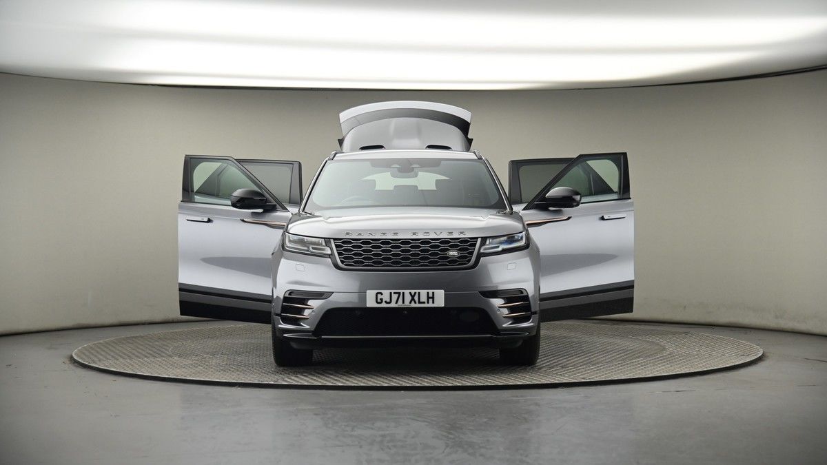 More views of Land Rover Range Rover Velar